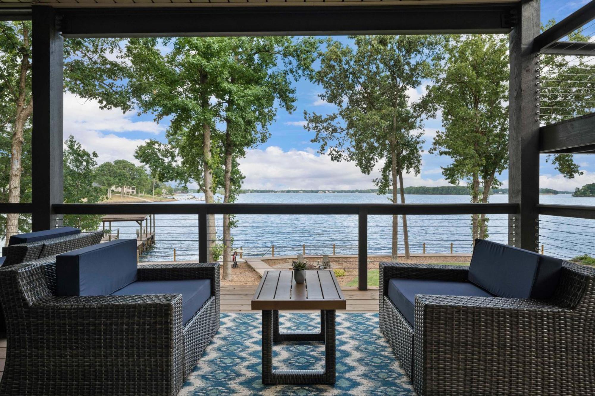 Lake Norman Getaway Мурсвилл Экстерьер фото