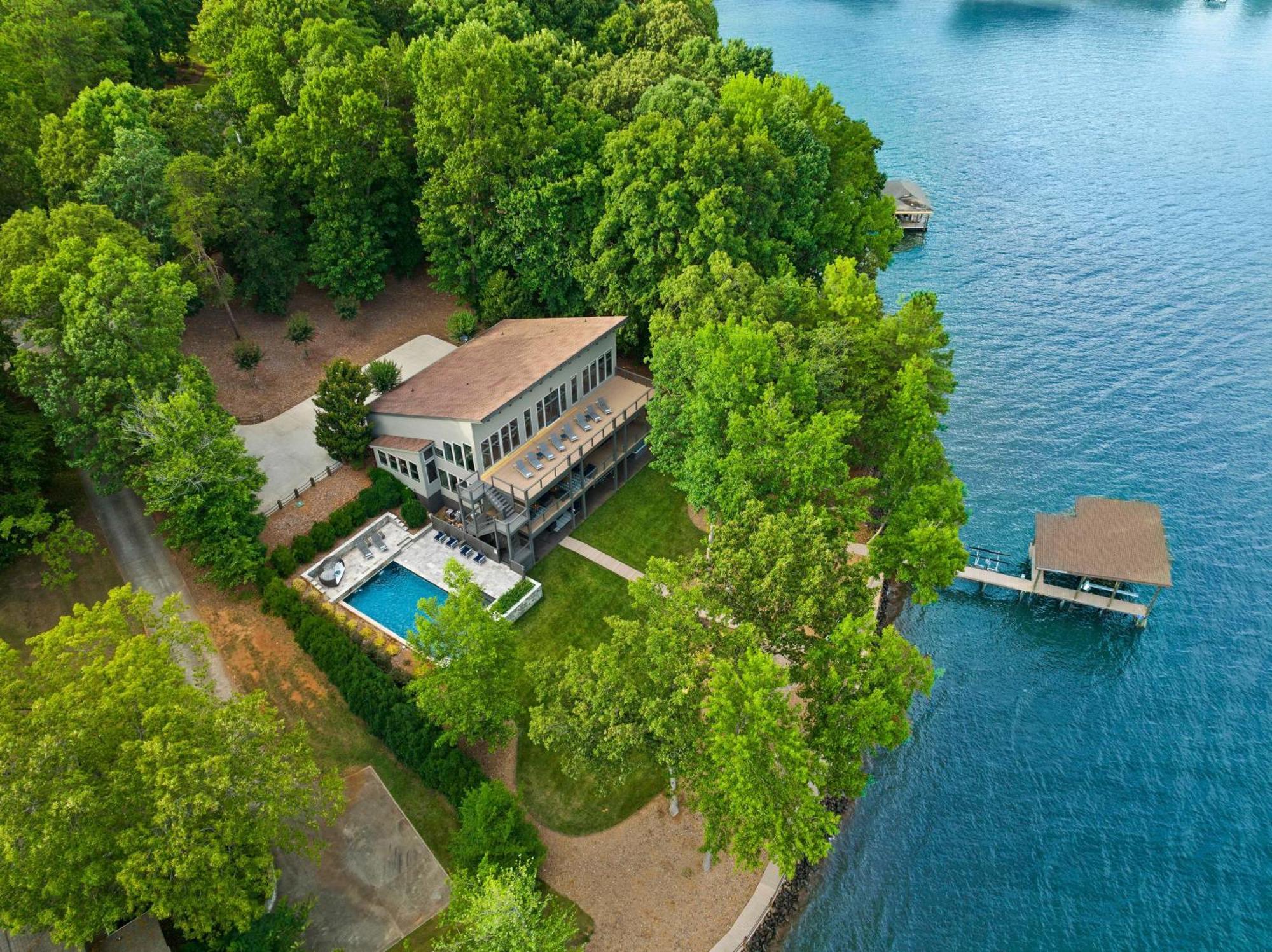 Lake Norman Getaway Мурсвилл Экстерьер фото